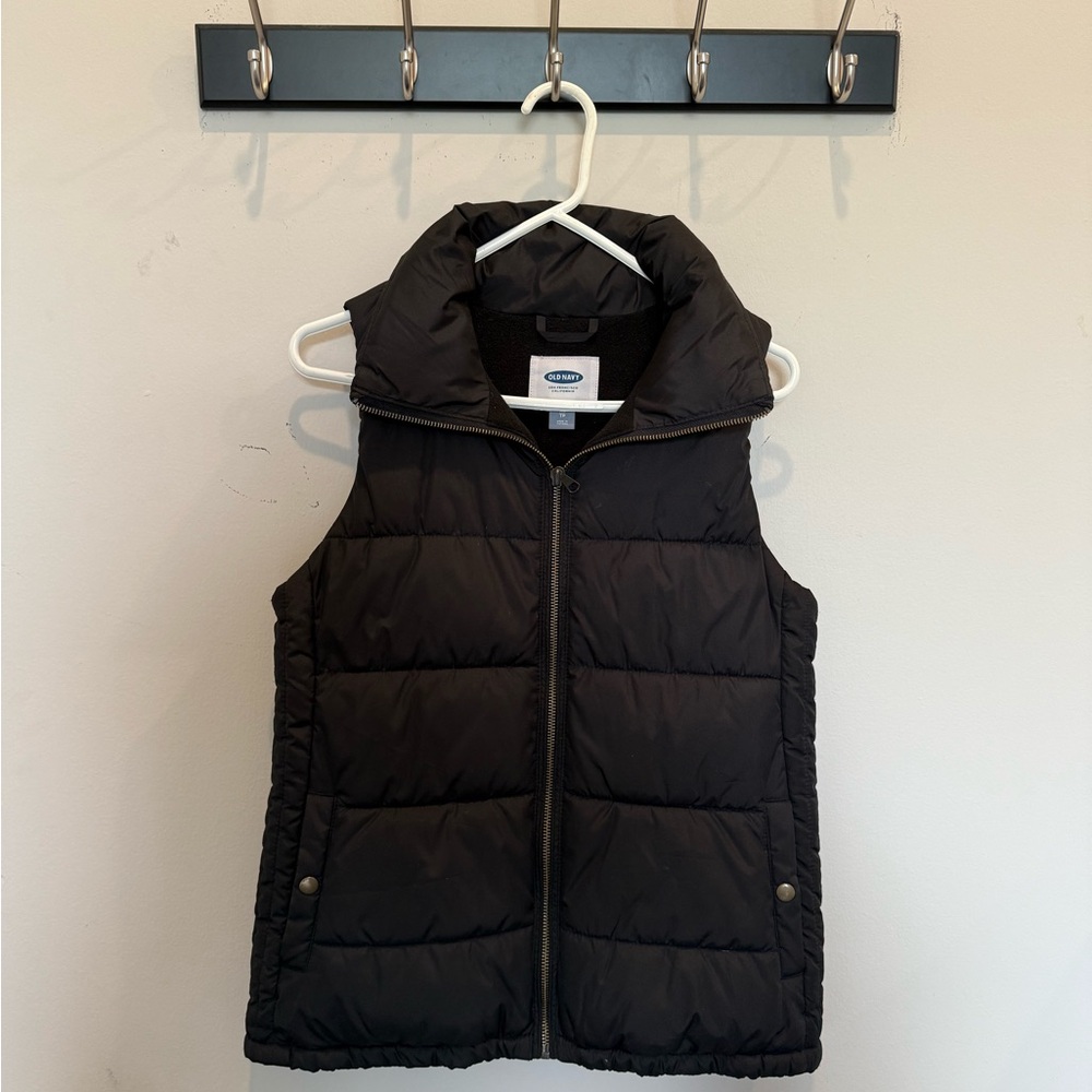 Old Navy Black Quilted Puffer Vest